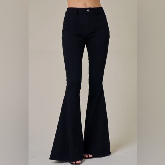 LIKE NEW Black Super Flare Jeans with Faux Suede Stars - Western Boho Style - Picture 3 of 3